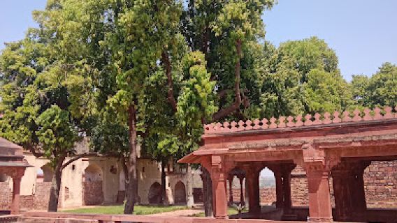 King's Gate