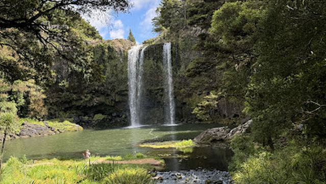 Auckland & Beyond Tours