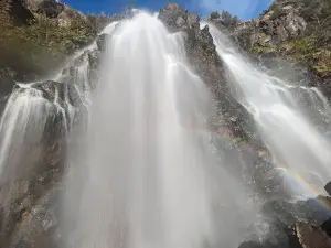 Waratah Falls