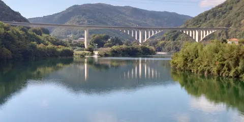 敷之上橋