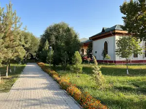 Al-Fargʻoniy nomidagi Markaziy Bogʻ
