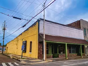 Mississippi Blues Trail – Riley B. King