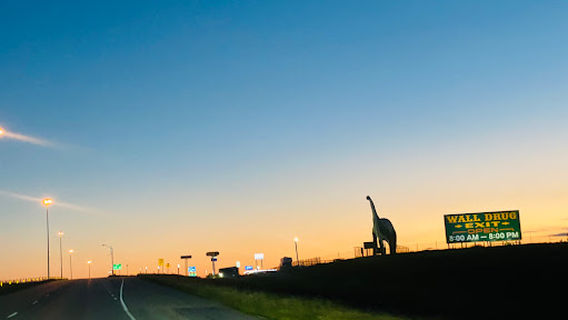 Wall Drug 80ft Dinosaur Advertisement