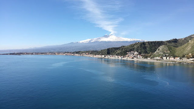 Lorenzina Beach Club Taormina