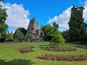 Bridgnorth Castle and Gardens