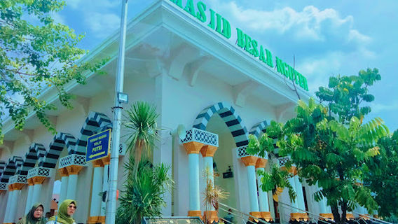Masjid Besar Al Furqon Nguter
