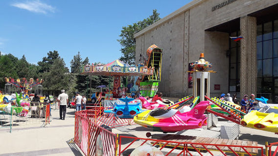 Park Yubileynyy Im Suleymana Stal'skogo