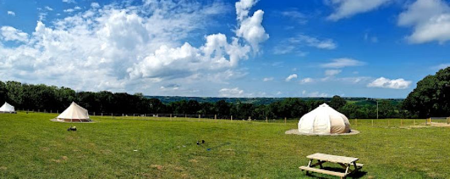 Coedmor Camping