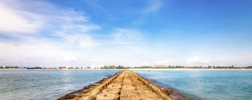 Bãi tắm Cửa Việt