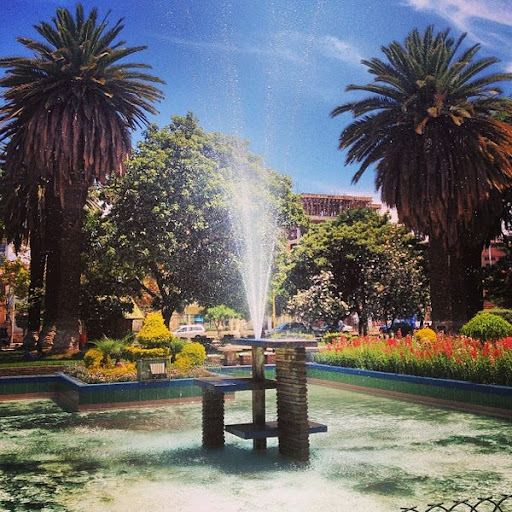 Sucre Square