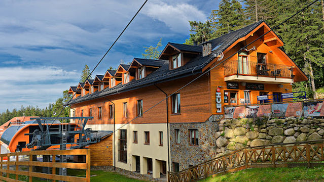 Winterpol White Jar Karpacz