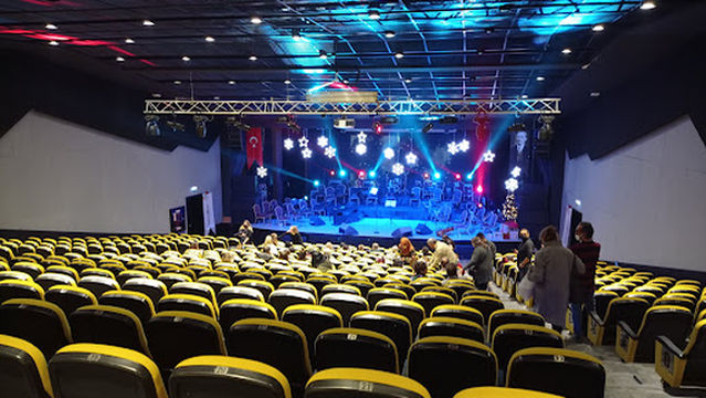 Nazim Hikmet Kongre Merkezi