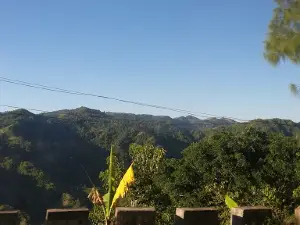 La Marings Beach Resort
