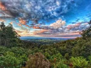 The Sideling Lookout