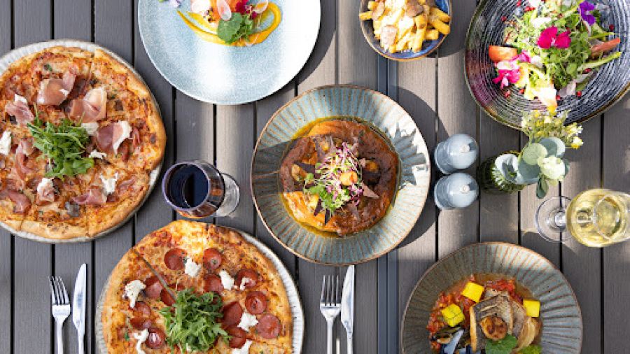 Meadow Kitchen, Bar & Terrace
