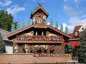 World's Largest Cuckoo Clock