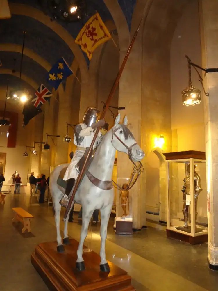 Hotels near Higgins Armory Museum
