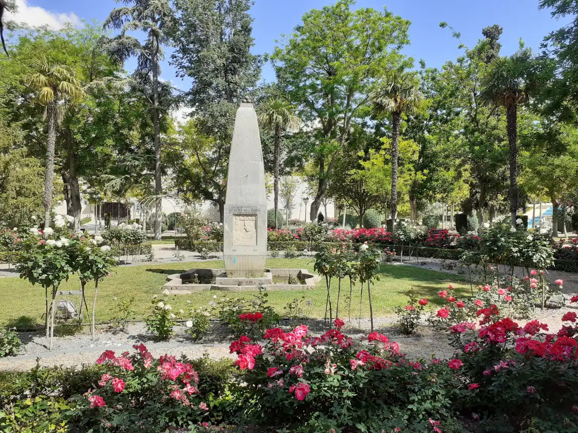 Hotels near Gasset Park