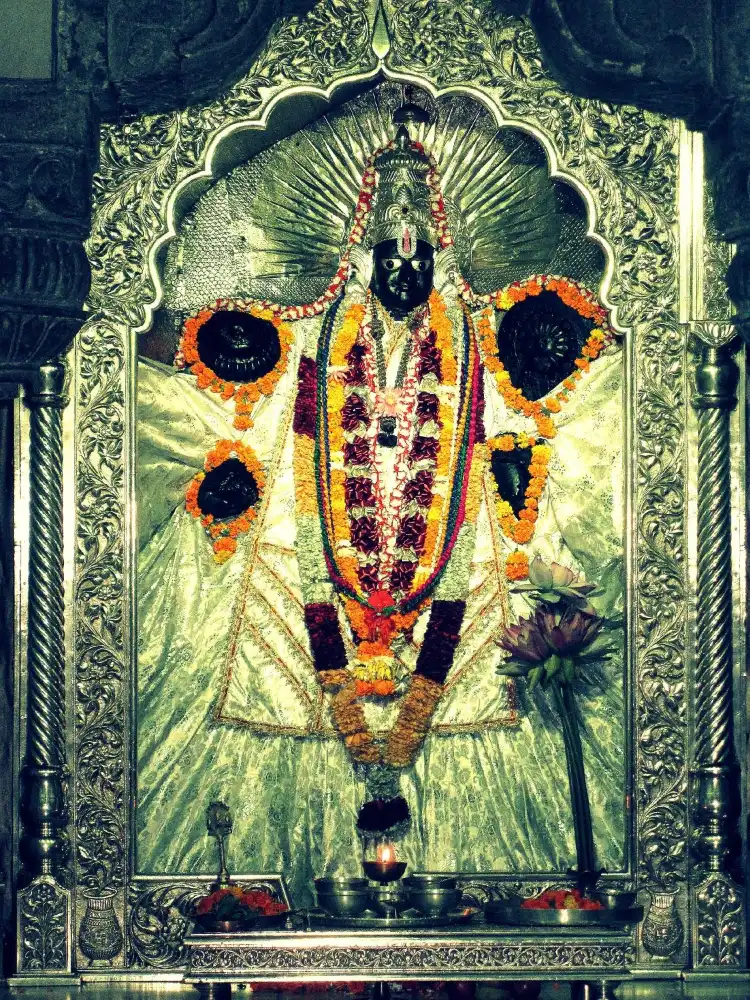 Các khách sạn gần Bharat Mandir