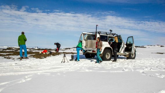 Lofthellir Lava Cave