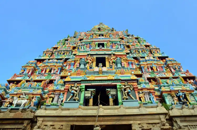 Hotels near Kailasanathar Temple