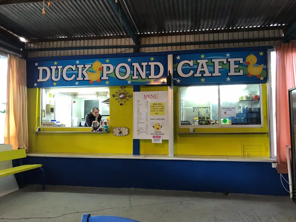 Hotels near Duck Pond Market