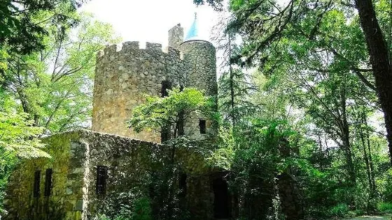 Gimghoul Castle