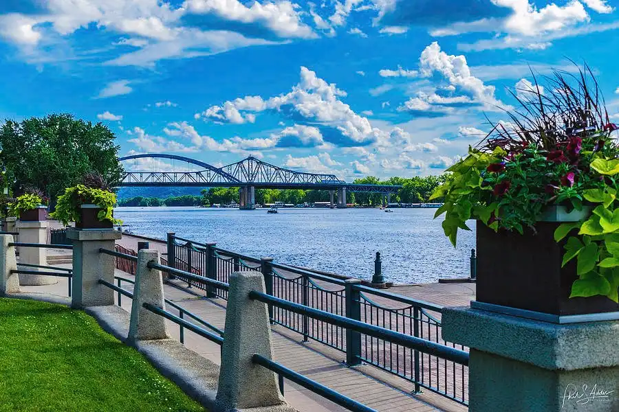 Hotels near La Crosse Center