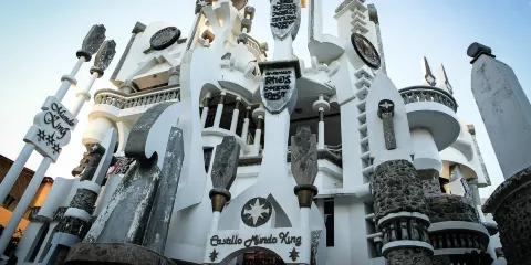Castillo Mundo King