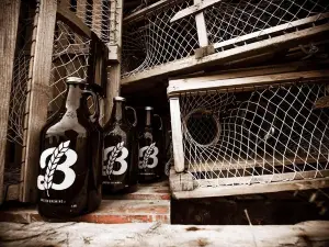 Breton Brewing Co. - Craft Beer - Growlers - Live Music - Trivia