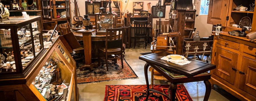 Archer's Antiques