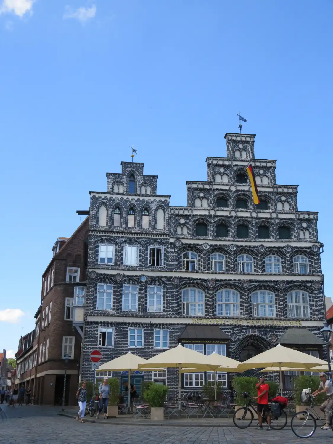 Hotels near Chamber of Industry and Commerce