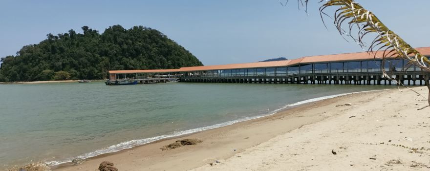 Pantai Penyabung