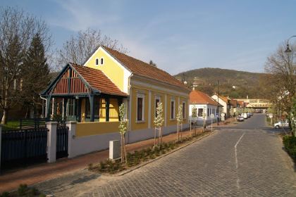 Sigil Gallery and Cafe