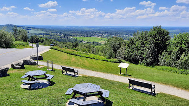 Mont Arthabaska Park