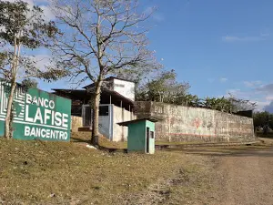 POLI-DEPORTIVO MUNICIPAL