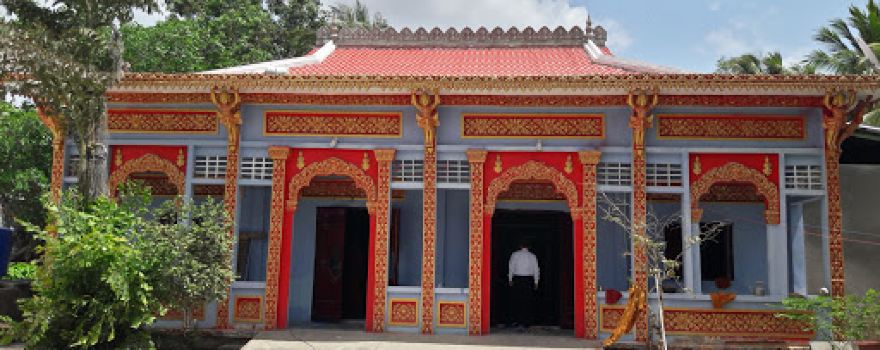 Historic Temple Cao Dan