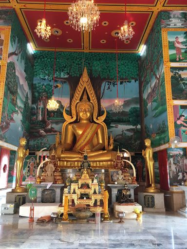 龙婆 Wat Uthum Phon