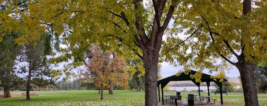 Leslie Groves Park