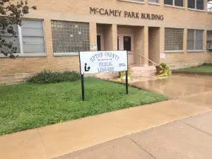 Upton County Public Library