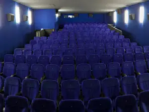 Cine-World Cham