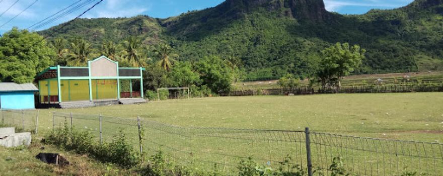 Lapangan Bola Benete
