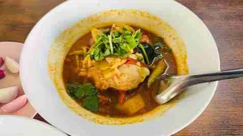 MeeTonPoe Phuket Town in Phuket