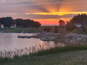 Dakota Waters Resort