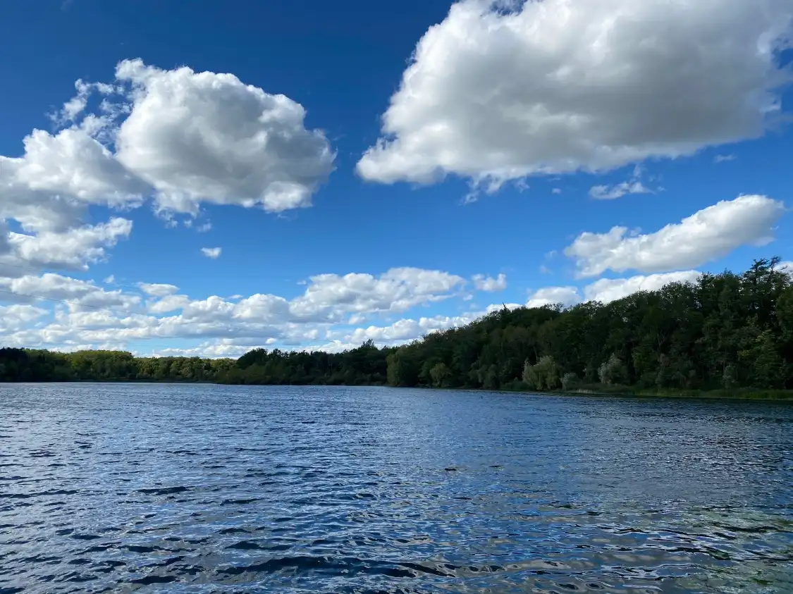 Hotels near Heart Lake Conservation Park