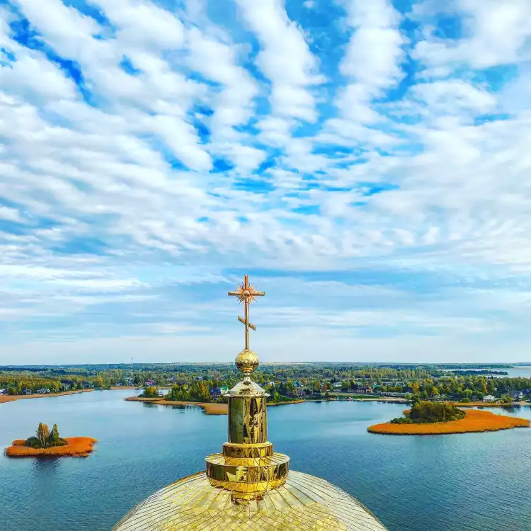 Các khách sạn ở Ostashkovsky District