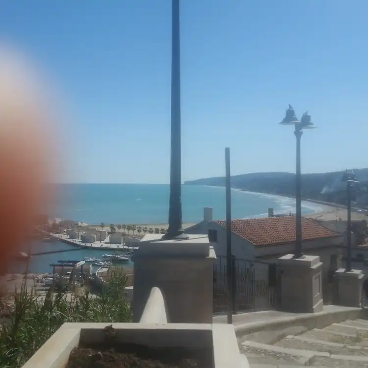 Hotels near Sotto il Castello