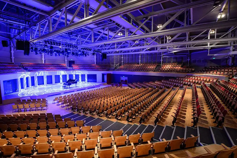 Hotels near Warwick Arts Centre