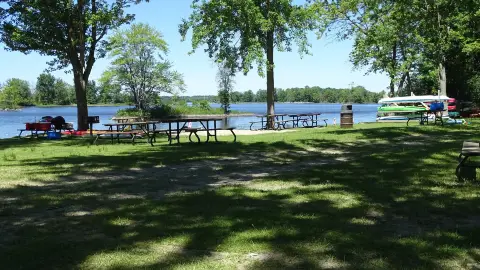 Porno tasmali külotlu çorap