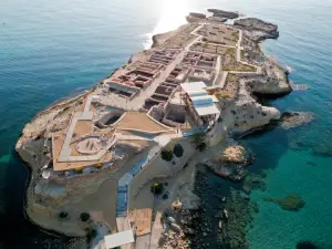 Yacimiento Arqueologico La Illeta dels Banyets